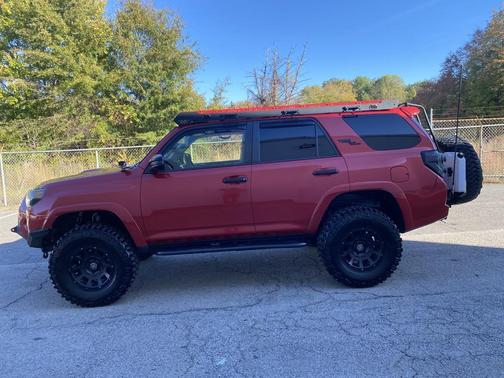 2018 Toyota 4Runner TRD Off Road Premium