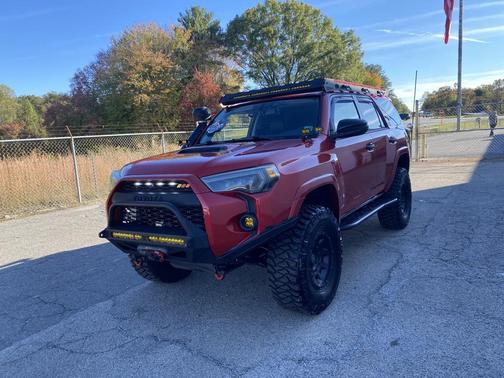 2018 Toyota 4Runner TRD Off Road Premium