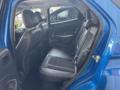 Lightning Blue Metallic 2019 Ford EcoSport SES