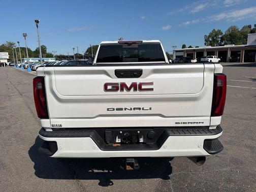 White Frost Tricoat 2024 GMC Sierra 3500 Denali