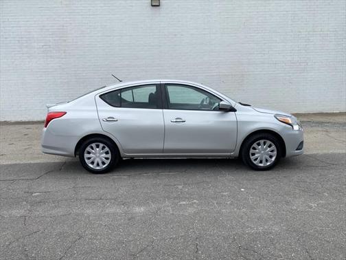 2018 Nissan Versa 1.6 SV