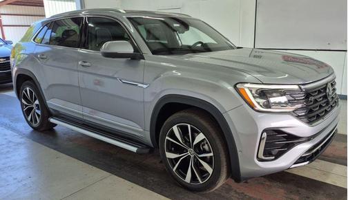 Silver Mist Metallic 2025 Volkswagen Atlas Cross Sport 2.0T SEL Premium