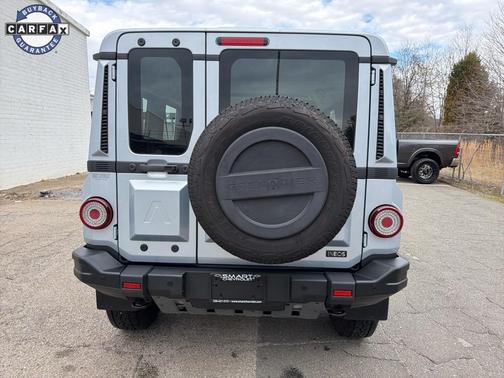 2024 INEOS Grenadier AWD