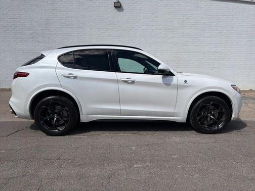 2018 Alfa Romeo Stelvio Quadrifoglio