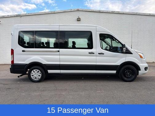 Oxford White 2022 Ford Transit-350 XLT