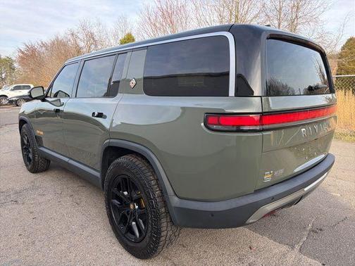 2022 Rivian R1S Launch Edition