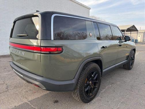 2022 Rivian R1S Launch Edition
