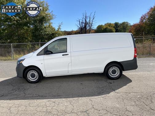 2021 Mercedes-Benz Metris Base