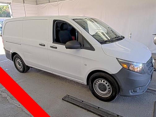 2021 Mercedes-Benz Metris Base