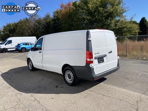 2021 Mercedes-Benz Metris Base
