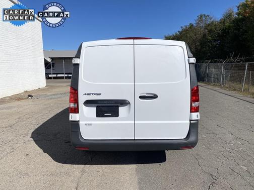 2021 Mercedes-Benz Metris Base
