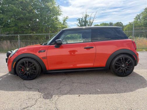Solaris Orange Metallic 2020 MINI Hardtop Cooper S