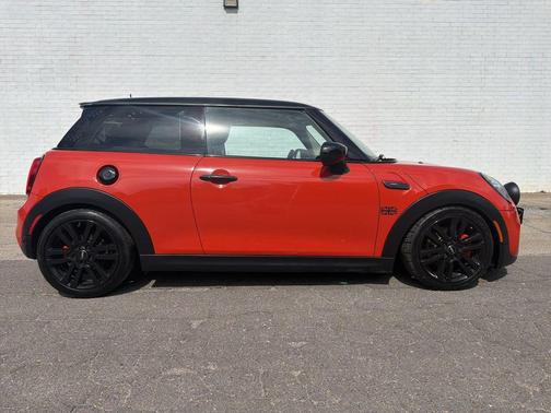 Solaris Orange Metallic 2020 MINI Hardtop Cooper S Hatchback