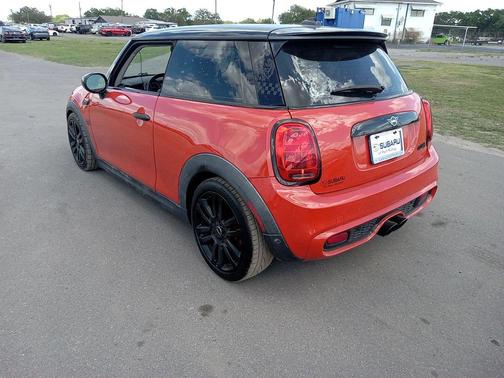 2020 MINI Hardtop Signature