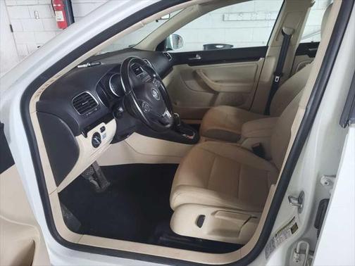 2014 Volkswagen Jetta SportWagen DSG TDI w/Sunroof