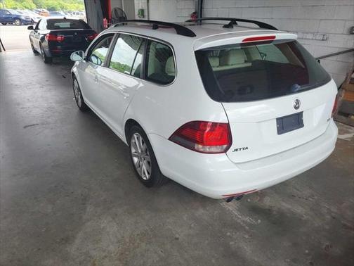 2014 Volkswagen Jetta SportWagen DSG TDI w/Sunroof