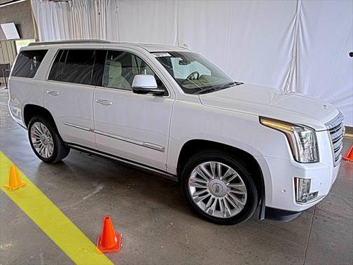 2019 Cadillac Escalade Platinum