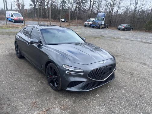 2022 Genesis G70 3.3T RWD
