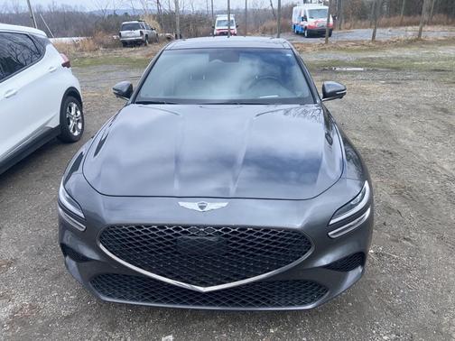 2022 Genesis G70 3.3T RWD