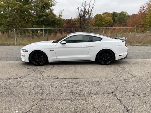 2020 Ford Mustang GT Premium