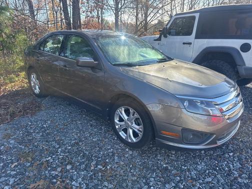 2012 Ford Fusion SE