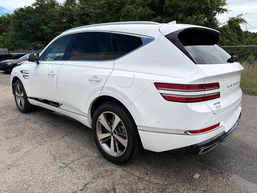 Alta White 2021 Genesis GV80 3.5T