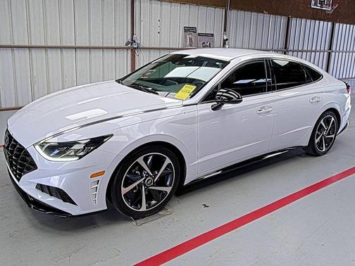 2021 Hyundai SONATA SEL Plus