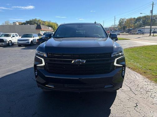 2023 Chevrolet Tahoe 4WD RST