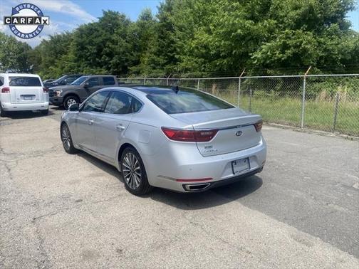 2017 Kia Cadenza Limited