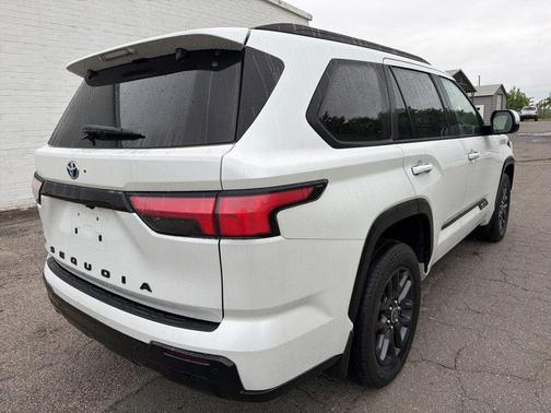 Wind Chill Pearl 2023 Toyota Sequoia Platinum