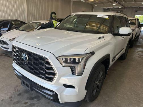 Wind Chill Pearl 2023 Toyota Sequoia Platinum