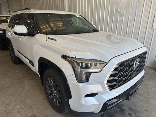 Wind Chill Pearl 2023 Toyota Sequoia Platinum