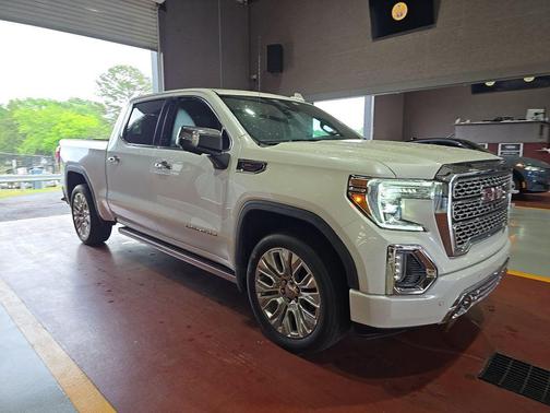 White Frost Tricoat 2020 GMC Sierra 1500 Denali