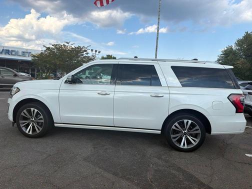 Star White Metallic Tri-Coat 2021 Ford Expedition Max Platinum