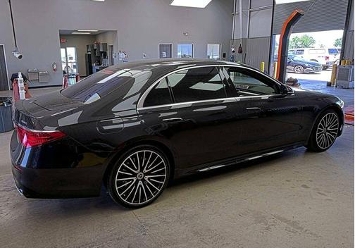 Graphite Gray Metallic 2021 Mercedes-Benz S-Class S 580 4MATIC