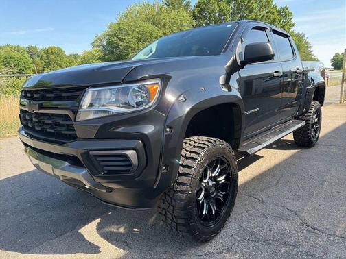 Black 2022 Chevrolet Colorado WT