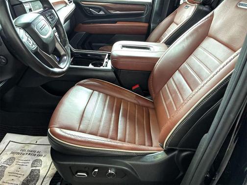 Onyx Black 2023 GMC Yukon XL Denali Ultimate