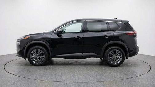 Super Black 2025 Nissan Rogue SV
