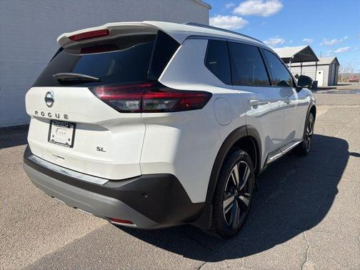 2021 Nissan Rogue SL