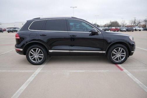 2016 Volkswagen Touareg TDI Lux