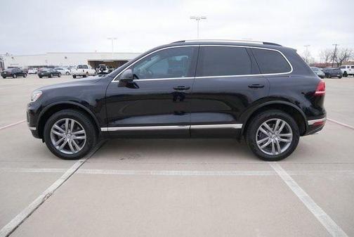 2016 Volkswagen Touareg TDI Lux
