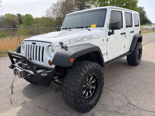2013 Jeep Wrangler Unlimited Sahara