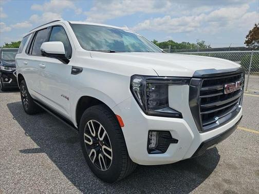 2023 GMC Yukon 4WD AT4
