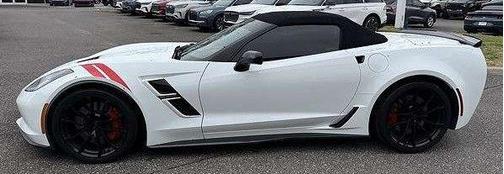 Arctic White 2019 Chevrolet Corvette Grand Sport