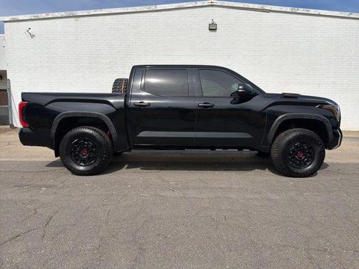 2022 Toyota Tundra Hybrid TRD Pro