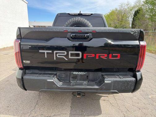 2022 Toyota Tundra Hybrid TRD Pro