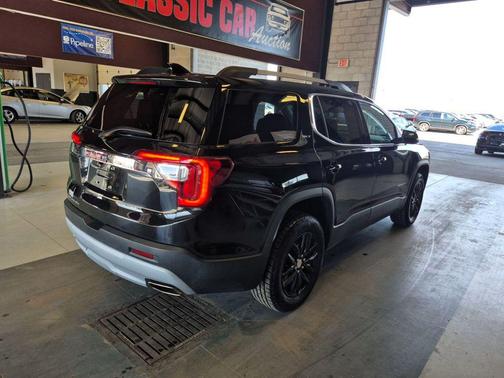 2023 GMC Acadia FWD SLT