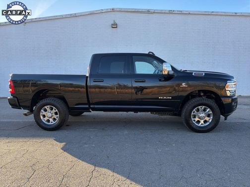 2024 RAM 3500 Laramie Crew Cab 4x4 6'4' Box