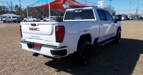Summit White 2024 GMC Sierra 2500 Denali