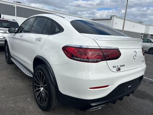 2022 Mercedes-Benz GLC 300 4MATIC Coupe